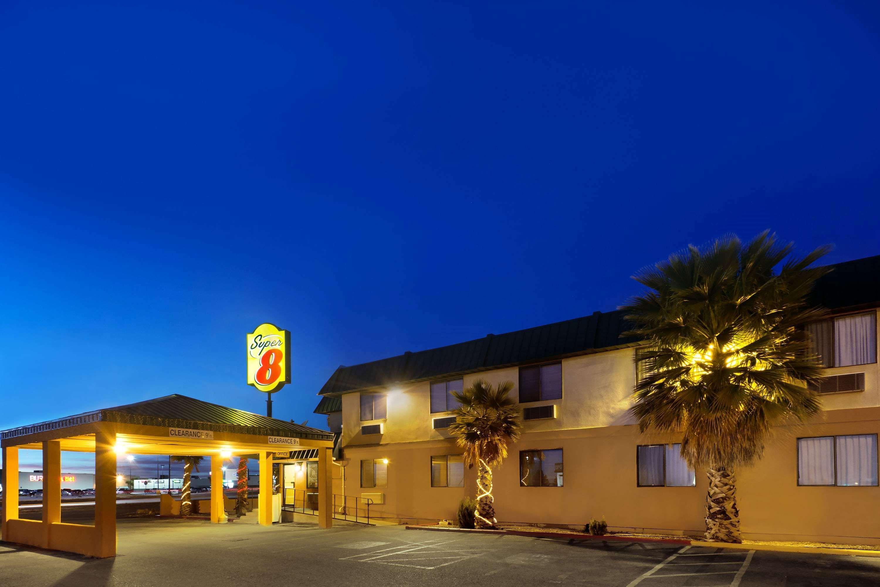 Super 8 By Wyndham - White Sands Hotel Alamogordo