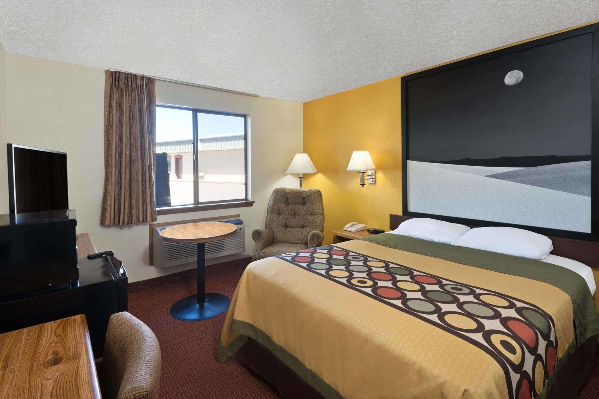 Super 8 By Wyndham - White Sands Alamogordo
