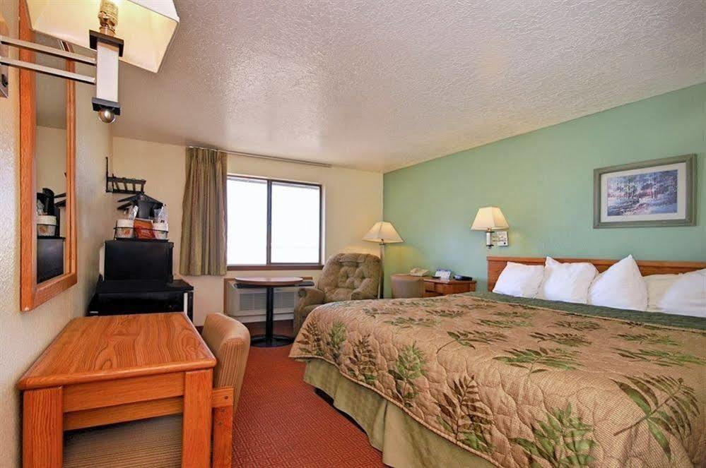 Super 8 By Wyndham - White Sands 2* Alamogordo